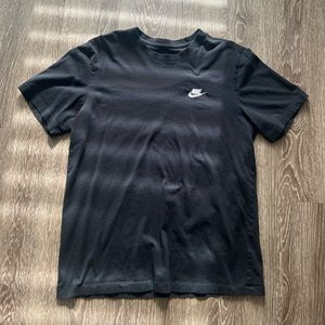 Nike Tee